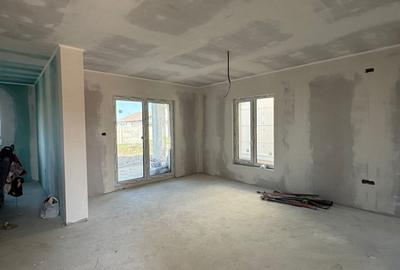 Duplex cu 5 camere cu Canalizare în Moșnița Nouă - 11
