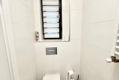 Casă cu 5 camere cu Canalizare în Central - 12