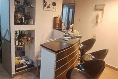 Apartament cu 3 camere decomandat, mobilat în Circumvalațiunii