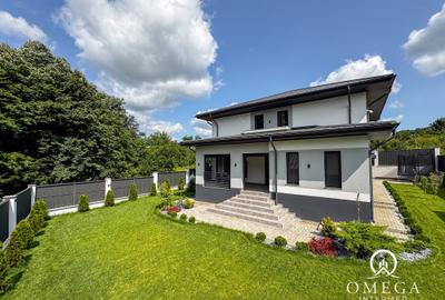 Vila moderna Bucium  Barnova  Pret: 299.500 euro - 3