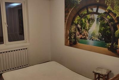Apartament cu 4 camere semidecomandat în Rahova - 1