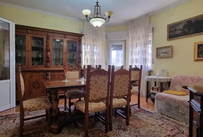 Dacia - 3 Camere - Garaj - Curte - 5