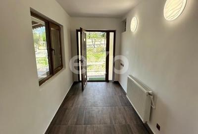 Casă individuală cu 5 camere cu Teren 1438 Mp în Răzvad - 5