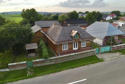 Gospodarie de vanzare in Valea Moldovei, judetul Suceava - 2