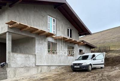 Casă cu 4 camere cu Teren 1000 Mp în Frata - 5