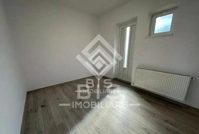 Spațiu comercial, de 73 mp, în Central - 4