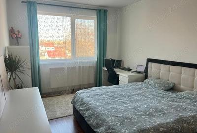 Apartament cu 3 camere decomandat în Apărătorii Patriei - 7