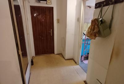 Apartament cu 3 camere decomandat în Dristor - 9