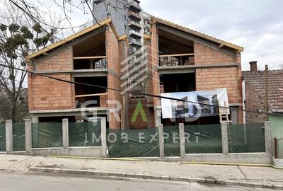 Duplex cu 4 camere cu Canalizare în Mănăștur - 1