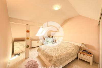 Apartament cu 4 camere decomandat, mobilat în Central - 12