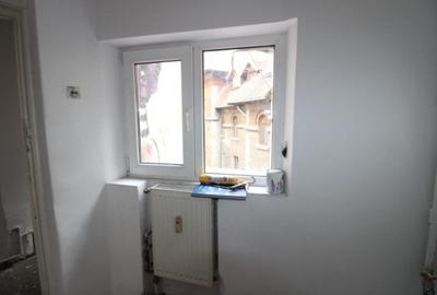 Vanzare garsoniera, Dacia-Piata Romana - 6