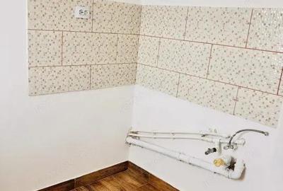 Garsonieră nedecomandată în Buziașului - 1