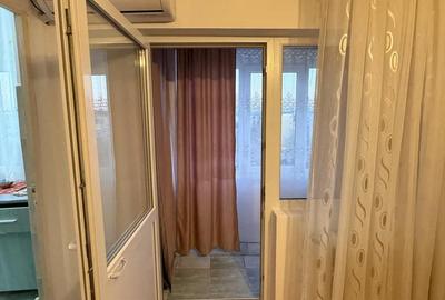 Garsonieră decomandată în Central - 9