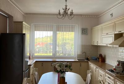 Vilă cu 7 camere, P+E, Piscină, 1102mp teren, Dealuri, Oradea. - 5