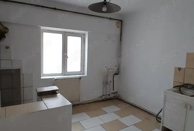 Vand apartament 2 camera + terasa , Tandarei - 3