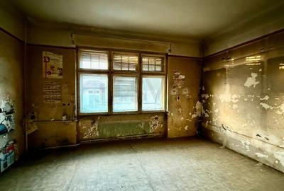 Casă individuală cu 12 camere cu Canalizare în Foișorul de Foc - 10