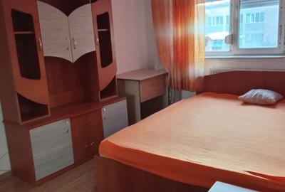 Apartament cu 2 camere decomandat în Central - 1