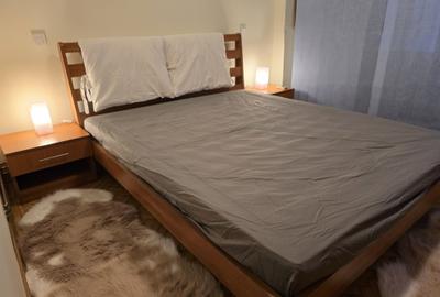 Centrul Vechi Universitate bloc 1983 cu centrala termica complet mobilat utilat - 2