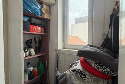 Apartament cu 3 camere semidecomandat în Central - 10