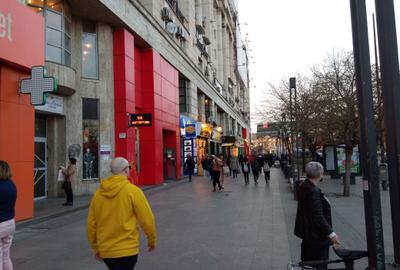Garsonieră decomandată în Unirii - 6
