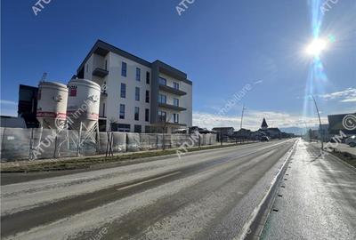 Apartament la cheie cu 3 camere 2 bai si 2 balcoane zona Pic - 1