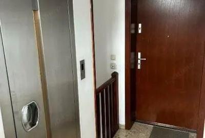 Vila Office Space,1 Etaj intreg,Guvern, Parcare, Pia?a Victori - 12