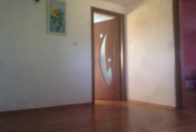 Casă cu 3 camere în Central - 2