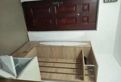 Garsonieră decomandată în Central - 5