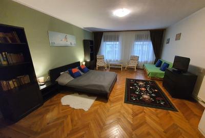 Garsonieră semidecomandată, mobilată în Centrul Istoric - 1