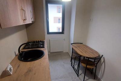 Apartament cu 2 camere decomandat în Central - 4
