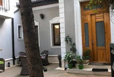 Casa, vila P+1, B-dul Carol cu Armand Calinescu Casa, vila P+1, B-dul Carol cu Armand Calinescu - 2