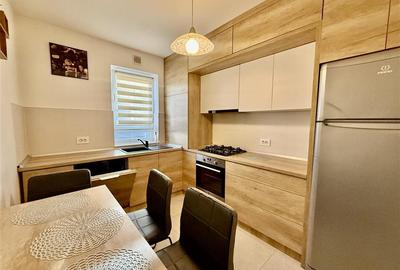 Apartament cu 2 camere decomandat în Tractorul - 14