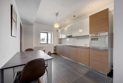 Apartament cu 3 camere decomandat, mobilat în Băneasa - 10