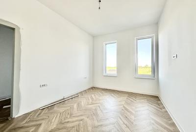 Duplex cu 4 camere cu Canalizare în Moșnița Nouă - 9