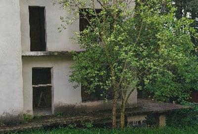 Casă cu 3 camere cu Teren 578 Mp în Central - 2