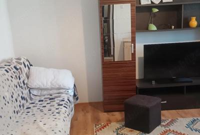 Garsonieră decomandată în Intim - 1