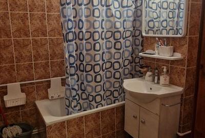 Zona Dacia, 3 camere decomandate, suprafata 72mp - 19