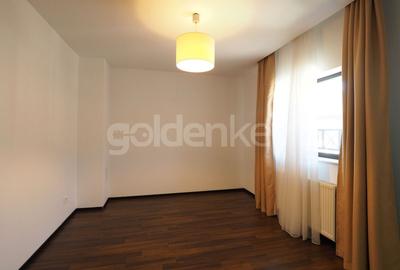 Duplex cu 8 camere cu Canalizare în Iancu Nicolae - 7