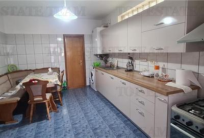 Vila de Vanzare 5 camere Bucurestii Noi - Metrou - 6