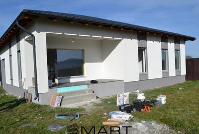 Casa moderna la cheie in Carpini? tot confortul pe - 4