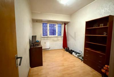 Apartament cu 4 camere decomandat în Colentina - 7