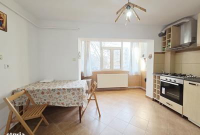 Apartament cu 4 camere decomandat, mobilat în Central - 10