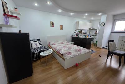 Garsonieră semidecomandată, mobilată în 1 Decembrie 1918 - 2