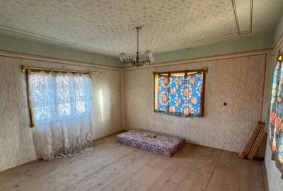 Doua case pe acela?i teren, 180 mp utili, 25 ari, ?indre? - 1