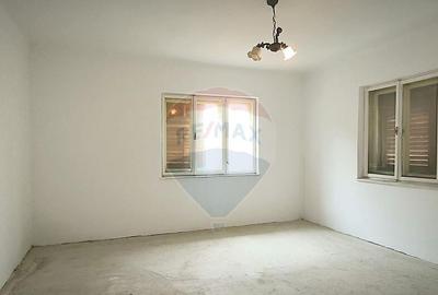 Casa pe un nivel in Medias, teren 533 mp, curte dreapta - 13