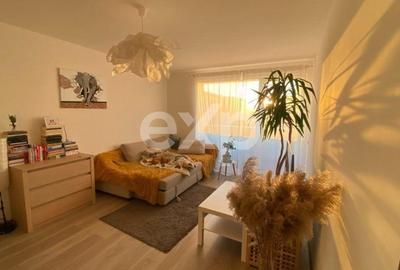 Apartament cu 2 camere decomandat în Tractorul - 5