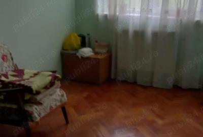 Apartament cu 3 camere semidecomandat în Micro 1 - 1