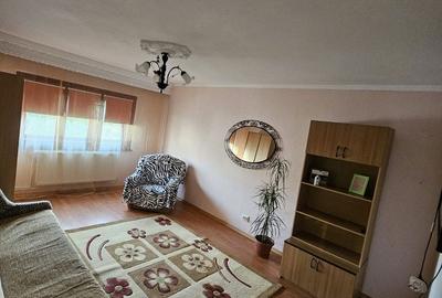 Apartament cu 2 camere decomandat în Calarași 4 - 9