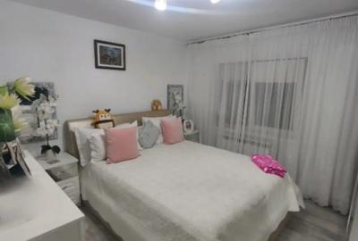 Apartament cu 2 camere decomandat în Siret - 3