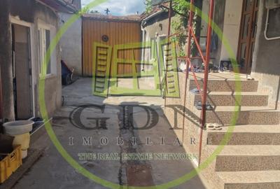 Casă individuală cu 3 camere cu Canalizare în Central - 7